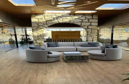 Chalet - 3 Bedrooms - 1 Bathroom for sale in Koun - Ras Al Hekma - North Coast