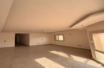 Apartment - 3 Bedrooms - 2 Bathrooms for sale in El Mearag City - Zahraa El Maadi - Hay El Maadi - Cairo