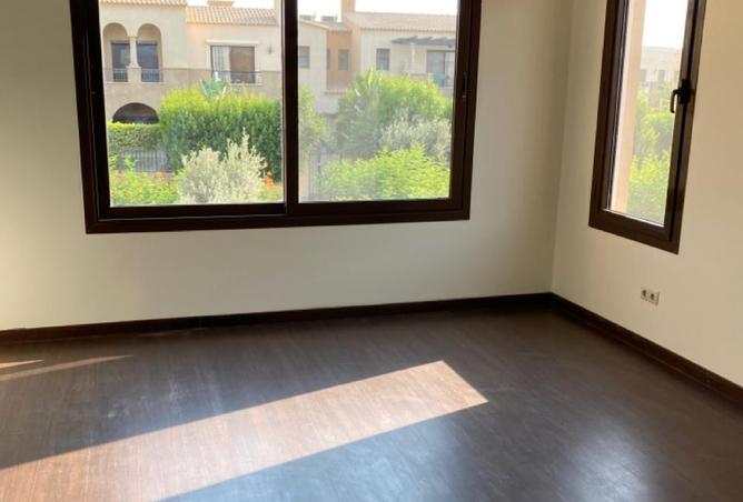 8371975 - Property Image 3