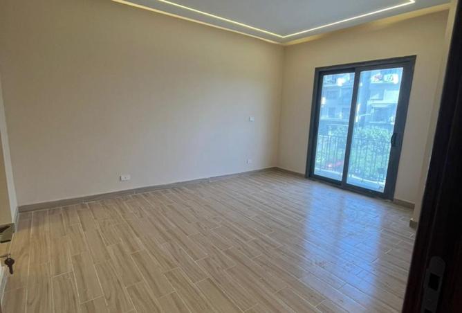 8256240 - Property Image 3