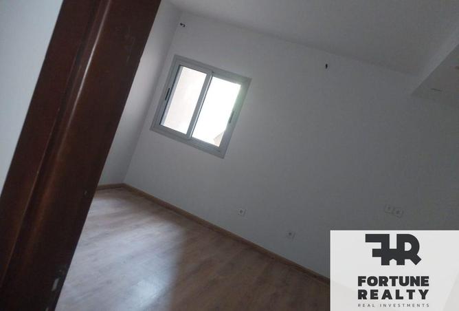 8550704 - Property Image 3