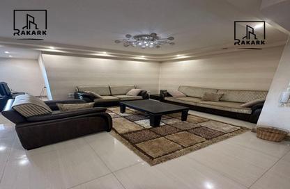 Apartment - 3 Bedrooms - 1 Bathroom for rent in Gardenia City Compound Nasr City - Zahraa Madinat Nasr - Nasr City - Cairo