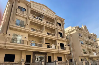 Apartment - 3 Bedrooms - 3 Bathrooms for sale in Beit Al Watan - Sheikh Zayed Compounds - Sheikh Zayed City - Giza