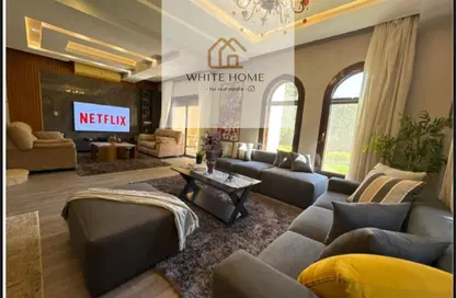 فيلا - 3 غرف نوم - 3 حمامات للايجار في ميفيدا - كمبوندات التجمع الخامس - التجمع الخامس - مدينة القاهرة الجديدة - القاهرة