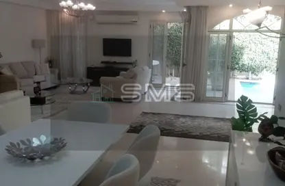 شقة - 3 غرف نوم - 3 حمامات للايجار في سكاي لاين قطامية - كمبوندات القطامية - القطامية - مدينة القاهرة الجديدة - القاهرة