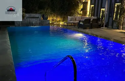 Villa - 4 Bedrooms - 4 Bathrooms for rent in Juhayna Square - 6 October City - Giza