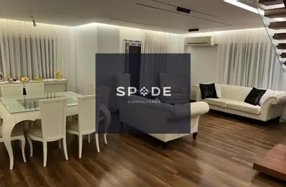 (بنتهاوس  (روف - 4 غرف نوم - 3 حمامات للبيع في ستون ريزيدنس - كمبوندات التجمع الخامس - التجمع الخامس - مدينة القاهرة الجديدة - القاهرة