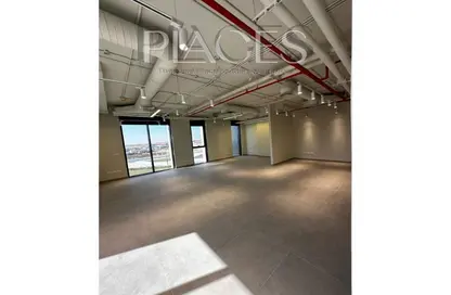 Office Space - Studio - 1 Bathroom for rent in Hyde Park - 5th Settlement Compounds - The 5th Settlement - New Cairo City - Cairo