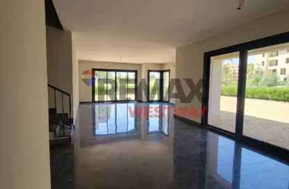 دوبلكس - 4 غرف نوم - 5 حمامات للايجار في أو ويست - كمبوندات 6 أكتوبر - مدينة 6 أكتوبر - الجيزة