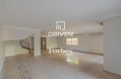 منزل مزدوج - 7 غرف نوم - 7 حمامات للبيع في الكرما 2 - الحي الخامس - الشيخ زايد - الجيزة