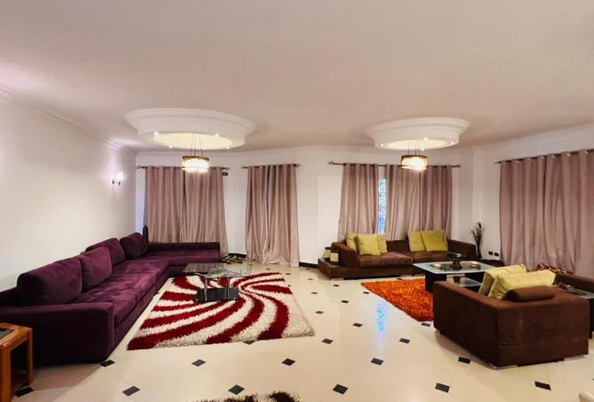 8174176 - Property Image 2