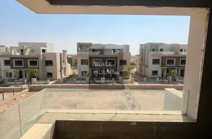 منزل مزدوج - 4 غرف نوم - 4 حمامات للبيع في نيو جيزة - طريق مصر اسكندرية الصحراوي - مدينة 6 أكتوبر - الجيزة