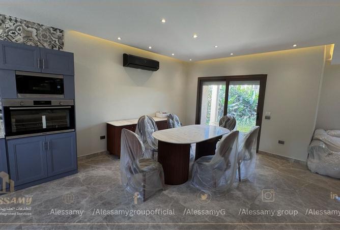 8334070 - Property Image 2