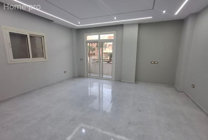 8240886 - صورة العقار 2