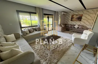 Apartment - 3 Bedrooms - 3 Bathrooms for sale in The Courtyards - Sheikh Zayed Compounds - Sheikh Zayed City - Giza
