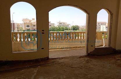 Villa - 3 Bedrooms - 3 Bathrooms for sale in Al Shouyfat St. - District 1 - The 5th Settlement - New Cairo City - Cairo