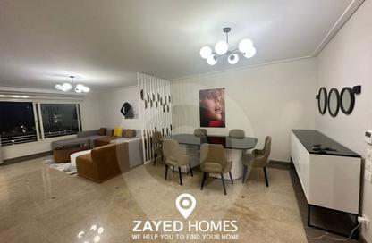 شقة - 4 غرف نوم - 4 حمامات للايجار في نيو جيزة - طريق مصر اسكندرية الصحراوي - مدينة 6 أكتوبر - الجيزة