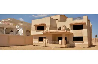 فيلا - 6 غرف نوم - 5 حمامات للبيع في رويال سيتي - كمبوندات الشيخ زايد - الشيخ زايد - الجيزة