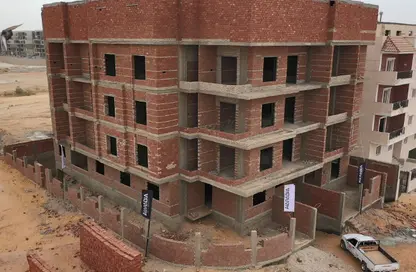 Apartment - 3 Bedrooms - 3 Bathrooms for sale in Bait Alwatan - The 5th Settlement - New Cairo City - Cairo