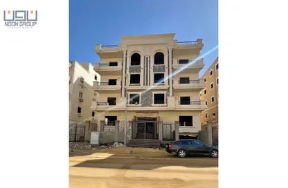 Apartment - 4 Bedrooms - 3 Bathrooms for sale in Bait Alwatan - The 5th Settlement - New Cairo City - Cairo