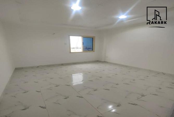 8368241 - Property Image 3