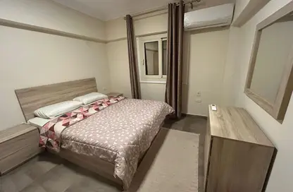 شقة - غرفة نوم - 1 حمام للايجار في المنطقة أ - حى جنوب الاكايمية - مدينة القاهرة الجديدة - القاهرة