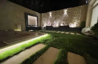 فيلا - 6 غرف نوم - 4 حمامات للايجار في فالينو - المستثمرين الشمالية - مدينة القاهرة الجديدة - القاهرة