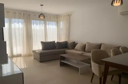 Chalet - 2 Bedrooms - 2 Bathrooms for rent in Almaza Bay - Qesm Marsa Matrouh - North Coast