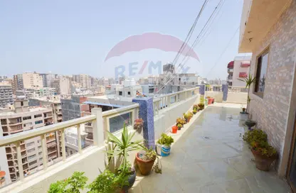 شقة - 4 غرف نوم - 3 حمامات للبيع في سيدي بشر - حي اول المنتزة - الاسكندرية