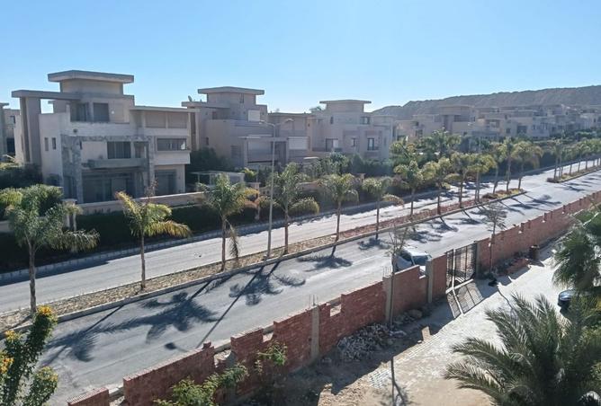 8421800 - Property Image 3