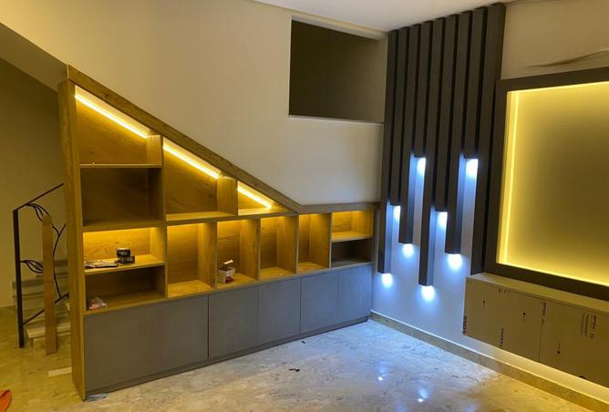 8013864 - Property Image 2