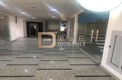 محل تجاري - استوديو - 2 حمامات للايجار في شارع ابراهيم المازني - البنفسج 10 - البنفسج - مدينة القاهرة الجديدة - القاهرة
