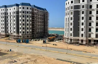 Chalet - 2 Bedrooms - 1 Bathroom for sale in Latin District - New Alamein City - Al Alamein - North Coast
