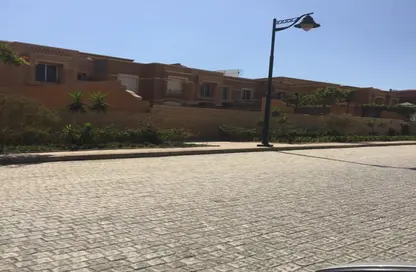 تاون هاوس - 4 غرف نوم - 4 حمامات للبيع في رويال ميدوز - كمبوندات الشيخ زايد - الشيخ زايد - الجيزة