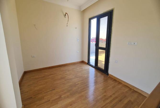 7988496 - Property Image 3