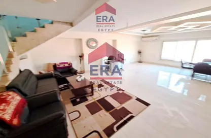 Office Space - Studio - 2 Bathrooms for rent in 50th Street - Zahraa El Maadi - Hay El Maadi - Cairo