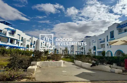 Chalet - 2 Bedrooms - 2 Bathrooms for sale in Mountain View - Ras Al Hekma - North Coast