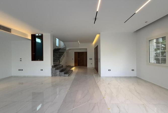 8003635 - Property Image 3
