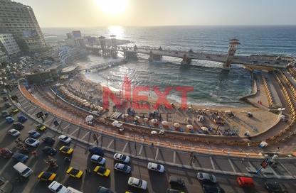 شقة - 3 غرف نوم - 3 حمامات للايجار في كوبري استانلي - ستانلي - حي شرق - الاسكندرية