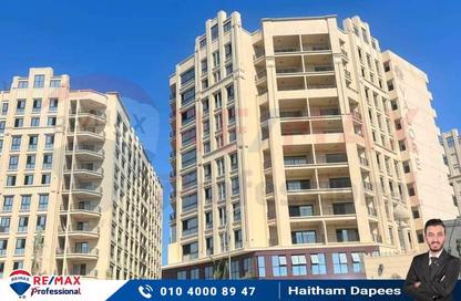شقة - 3 غرف نوم - 3 حمامات للبيع في شارع ميدان الشهداء - سموحة - حي شرق - الاسكندرية
