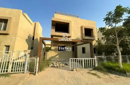 Villa - 4 Bedrooms - 4 Bathrooms for sale in Palm Hills Golf Extension - Al Wahat Road - 6 October City - Giza