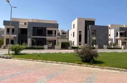 Villa - 5 Bedrooms - 5 Bathrooms for sale in Al Karma 4 - Sheikh Zayed Compounds - Sheikh Zayed City - Giza