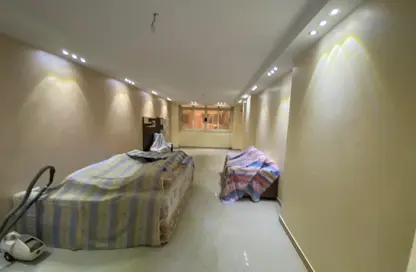 Apartment - 3 Bedrooms - 2 Bathrooms for sale in Al Matbaa - Faisal - Hay El Haram - Giza