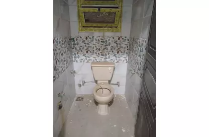 Full Floor - Studio - 2 Bathrooms for rent in El Hegaz Square - El Nozha - Cairo