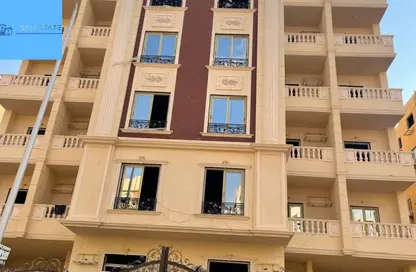Apartment - 4 Bedrooms - 3 Bathrooms for sale in South Investors Area - New Cairo City - Cairo