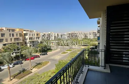 Apartment - 3 Bedrooms - 2 Bathrooms for sale in Eastown - 5th Settlement Compounds - The 5th Settlement - New Cairo City - Cairo