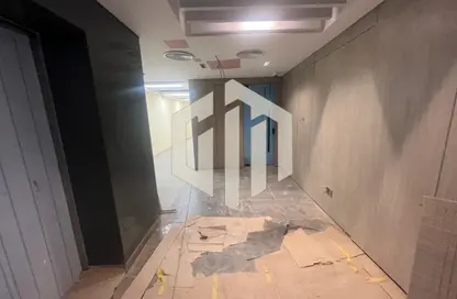 مساحات مكتبية - استوديو - 2 حمامات للايجار في شارع مجمع البنوك - شارع التسعين الجنوبي - التجمع الخامس - مدينة القاهرة الجديدة - القاهرة