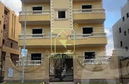 Whole Building - 7+ Bedrooms - 7+ Bathrooms for sale in 5th District - Sheikh Zayed City - Giza
