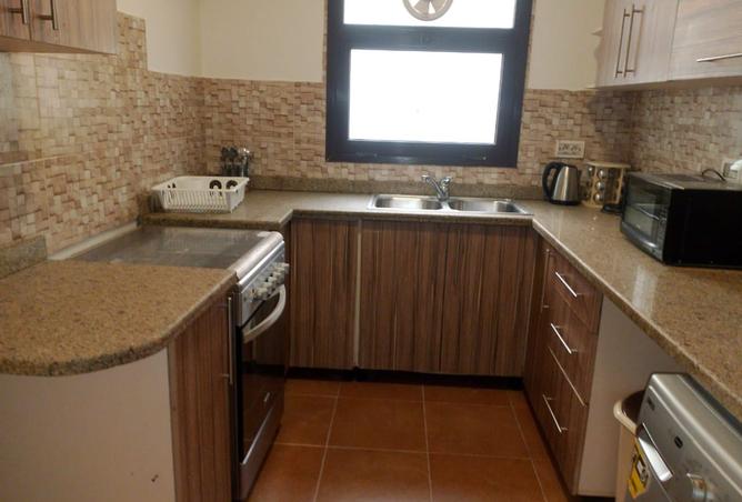 8233470 - Property Image 2