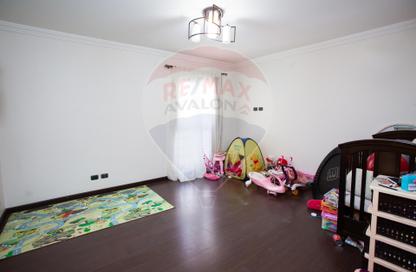 Apartment - 3 Bedrooms - 3 Bathrooms for sale in Tag Al Roasa St. - Saba Basha - Hay Sharq - Alexandria